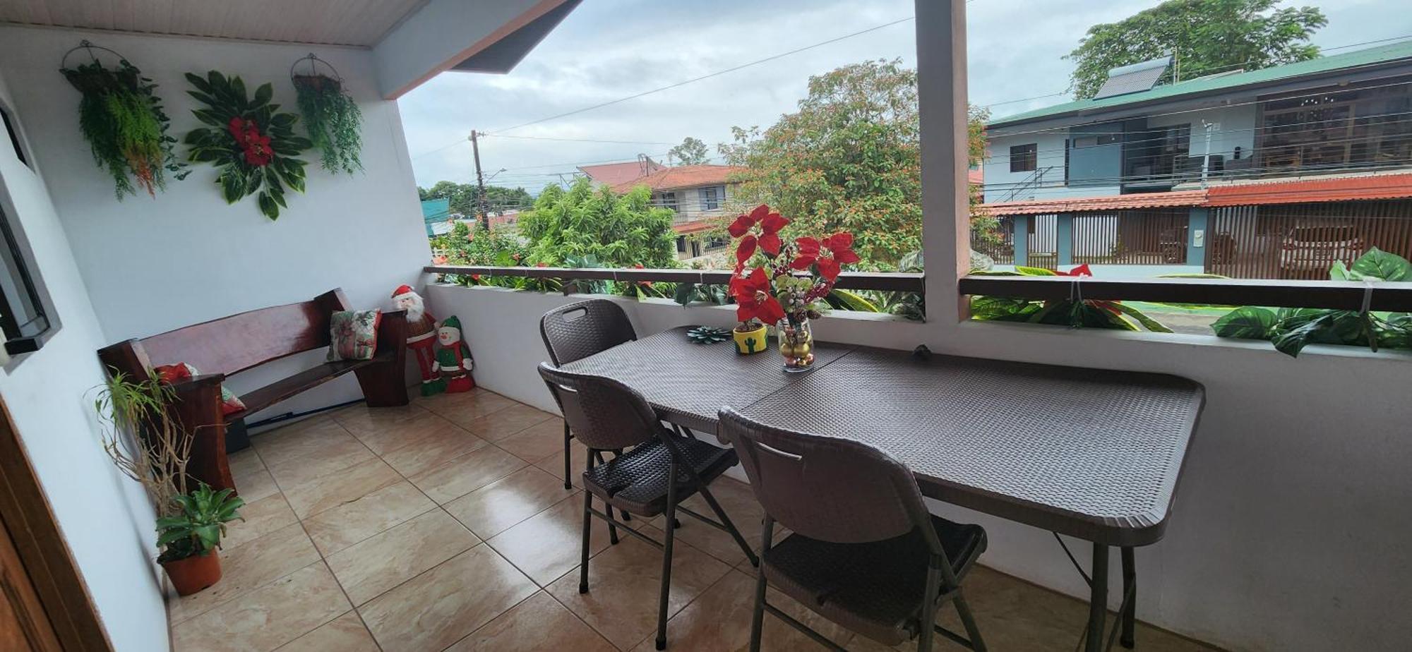 Alojamientos N&S La Fortuna Bilik gambar